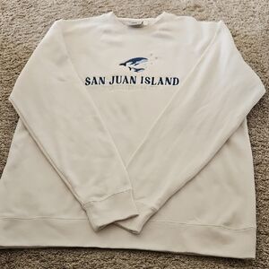 NWOT Embroidered San Juan Island Sweatshirt